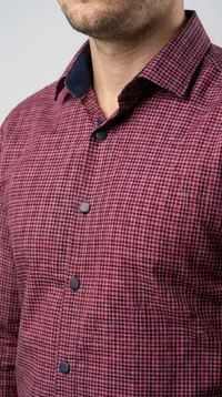 Мужская приталенная рубашка Slim Fit (Бордовая клетка) view 2